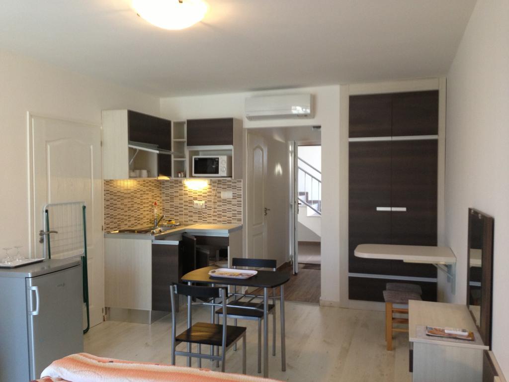 Lovagvar Apartments Gyula Rom bilde